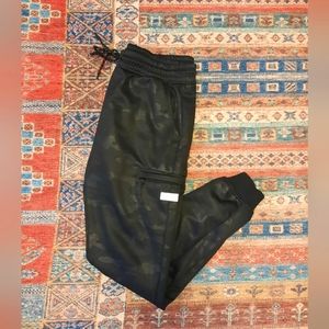 Army fatigue blk on blk joggers